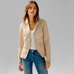 White House Black Market adorable jacket